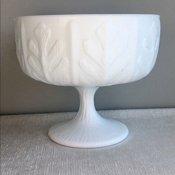 FTD Other - VINTAGE leaf motif pedestal planter/dish